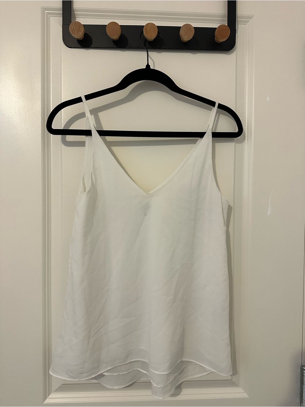 Ever New White V-Neck Spaghetti Strap Cami